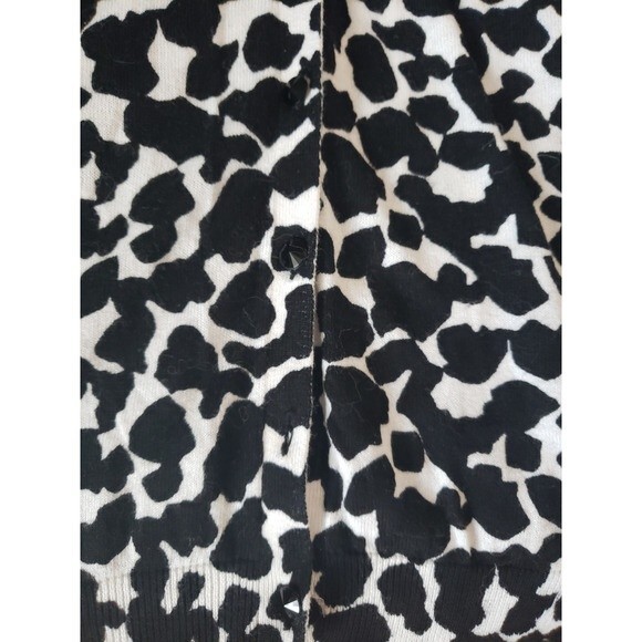 Relativity Black and White Animal Print Button Front Light Cotton Cardigan 1X - Picture 8 of 10